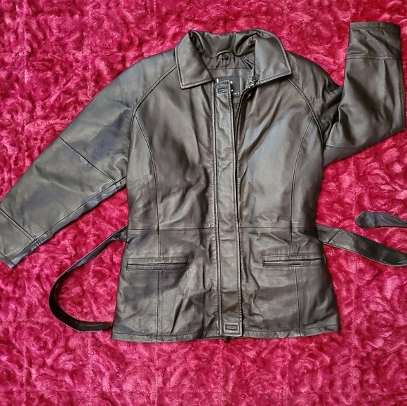 Kc collections Jackets & Blazers - KC COLLECTIONS BLACK LEATHER JACKET WITH BELT!